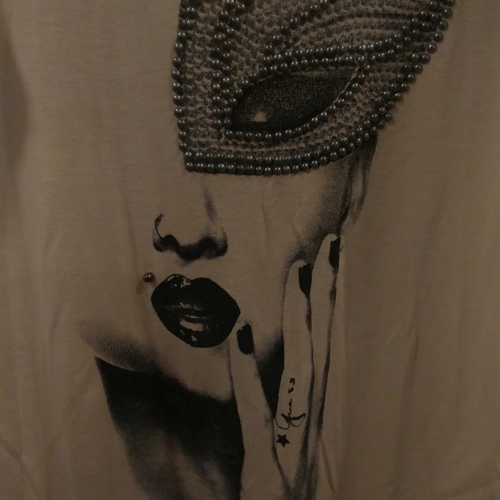Guess top - Picture 5 of 5